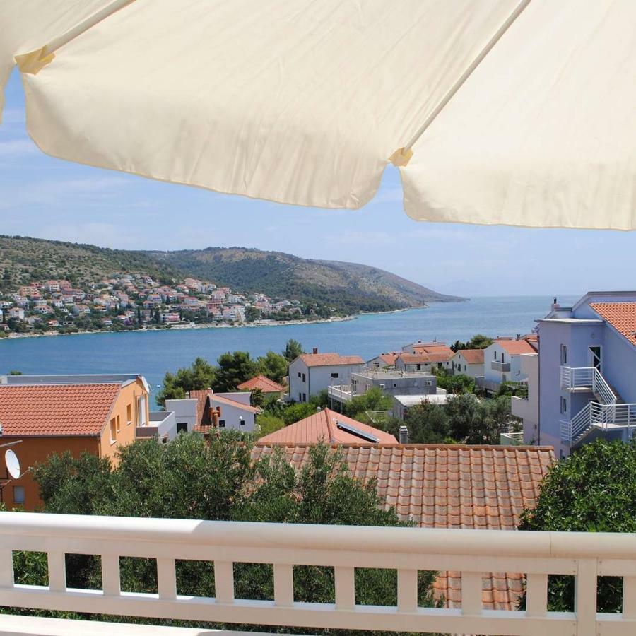 Ciovo Apartments Τρογκίρ Εξωτερικό φωτογραφία