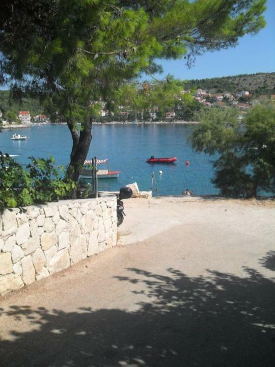 Ciovo Apartments Τρογκίρ Εξωτερικό φωτογραφία